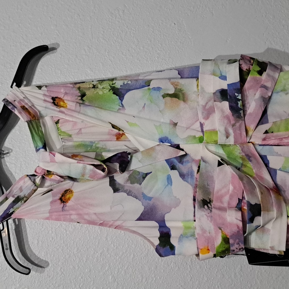 Adrianna Papell Women's Floral Halter Gown - Picture 11 of 15